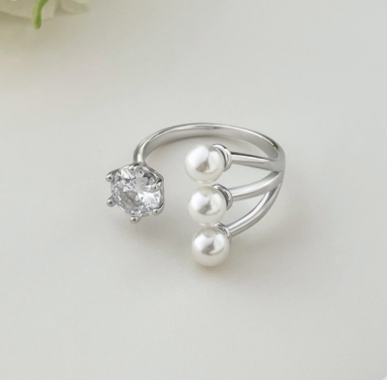 Pearl Opera Open Ring