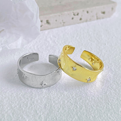 Lumo Dainty Ring